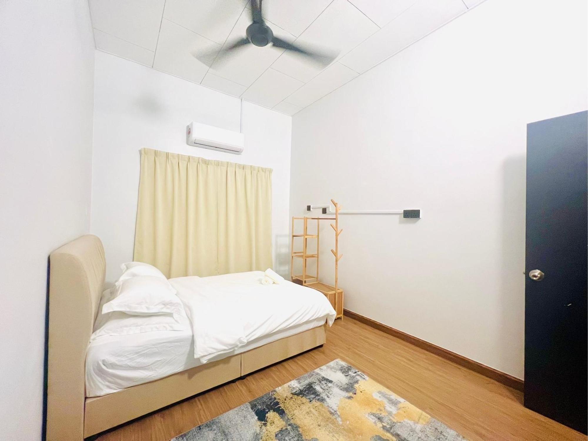 Quayside Cove Homestay - Corner House, Shah Alam Rimbayu Netflix Syok Tv Bbq Экстерьер фото
